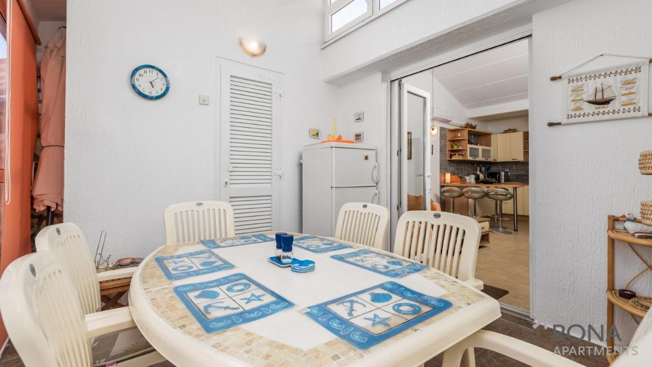 Rona Apartment Aurora 诺瓦利娅 外观 照片